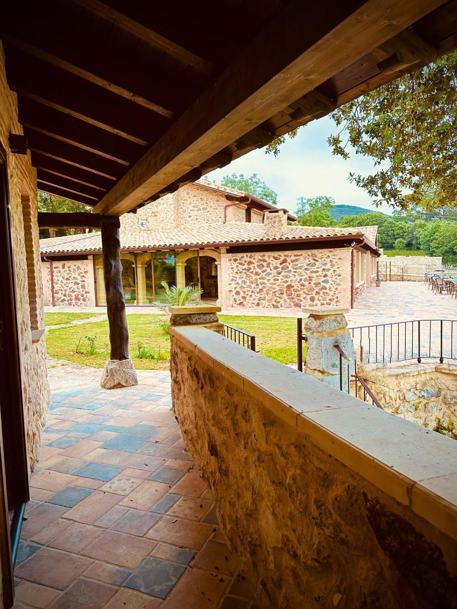 ארנוארו La Quinta Luxury Palace מראה חיצוני תמונה