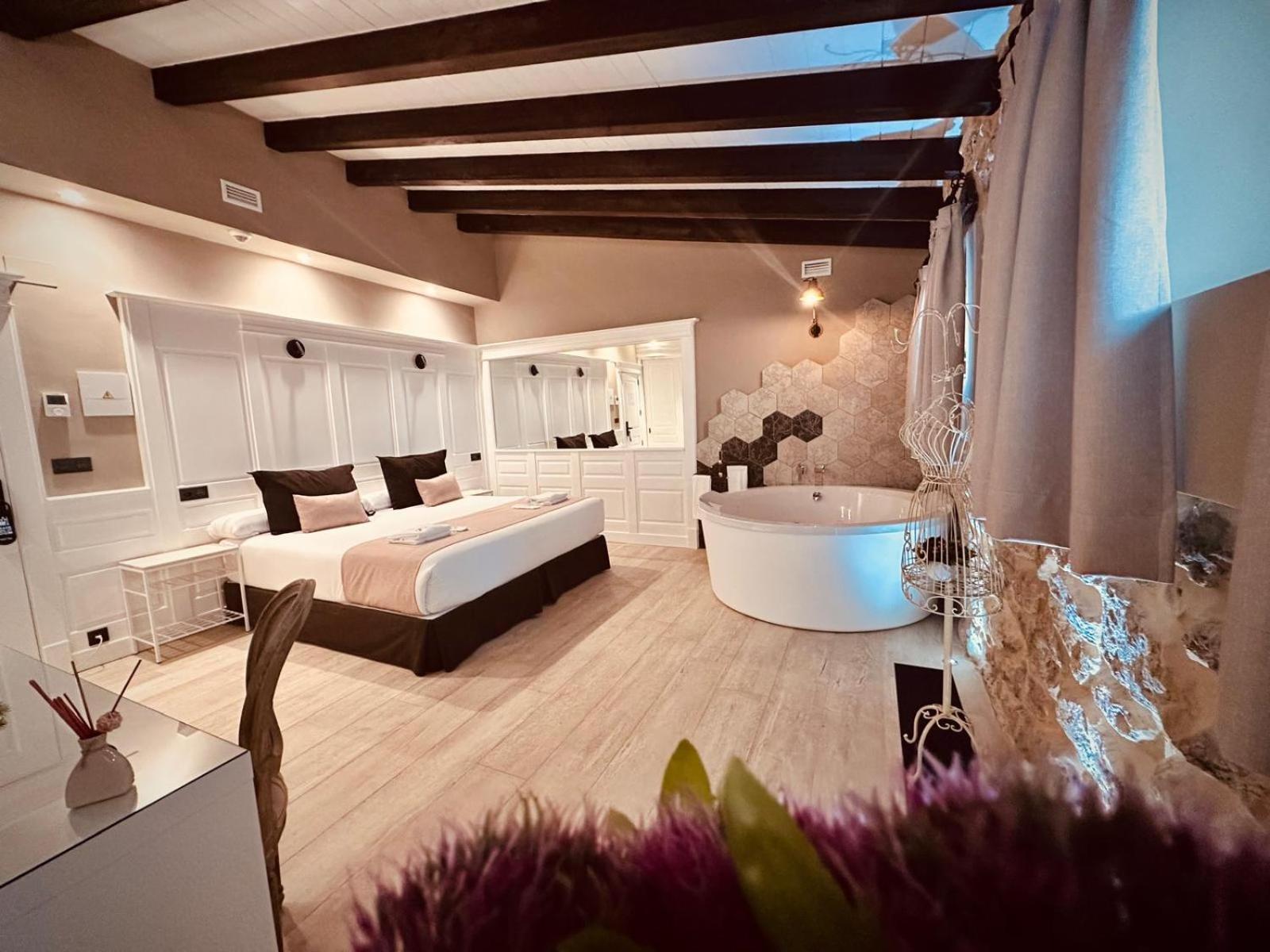 ארנוארו La Quinta Luxury Palace מראה חיצוני תמונה