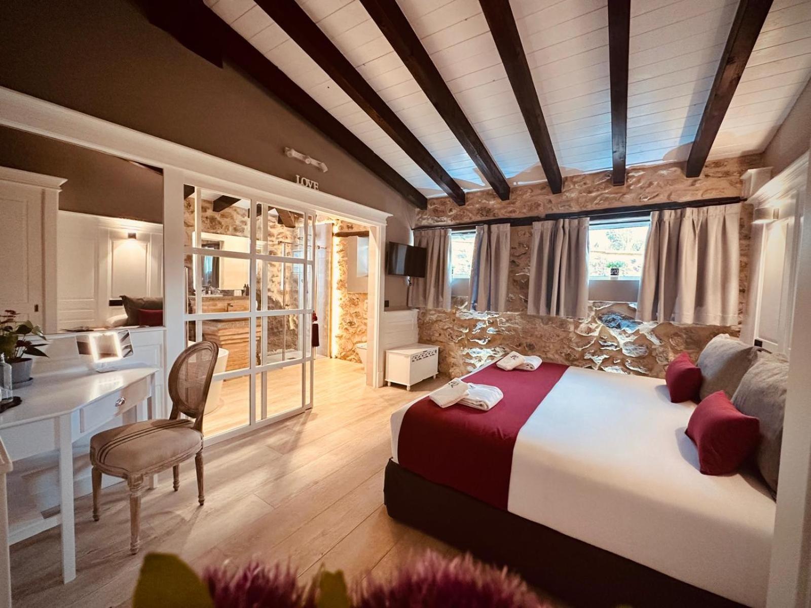 ארנוארו La Quinta Luxury Palace מראה חיצוני תמונה
